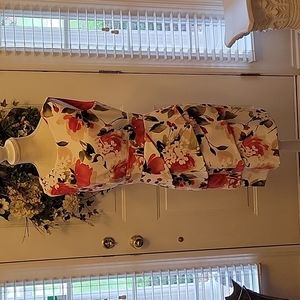 Connected Apparel red coral sage white floral sleeveless tier dress sz 10 EUC …